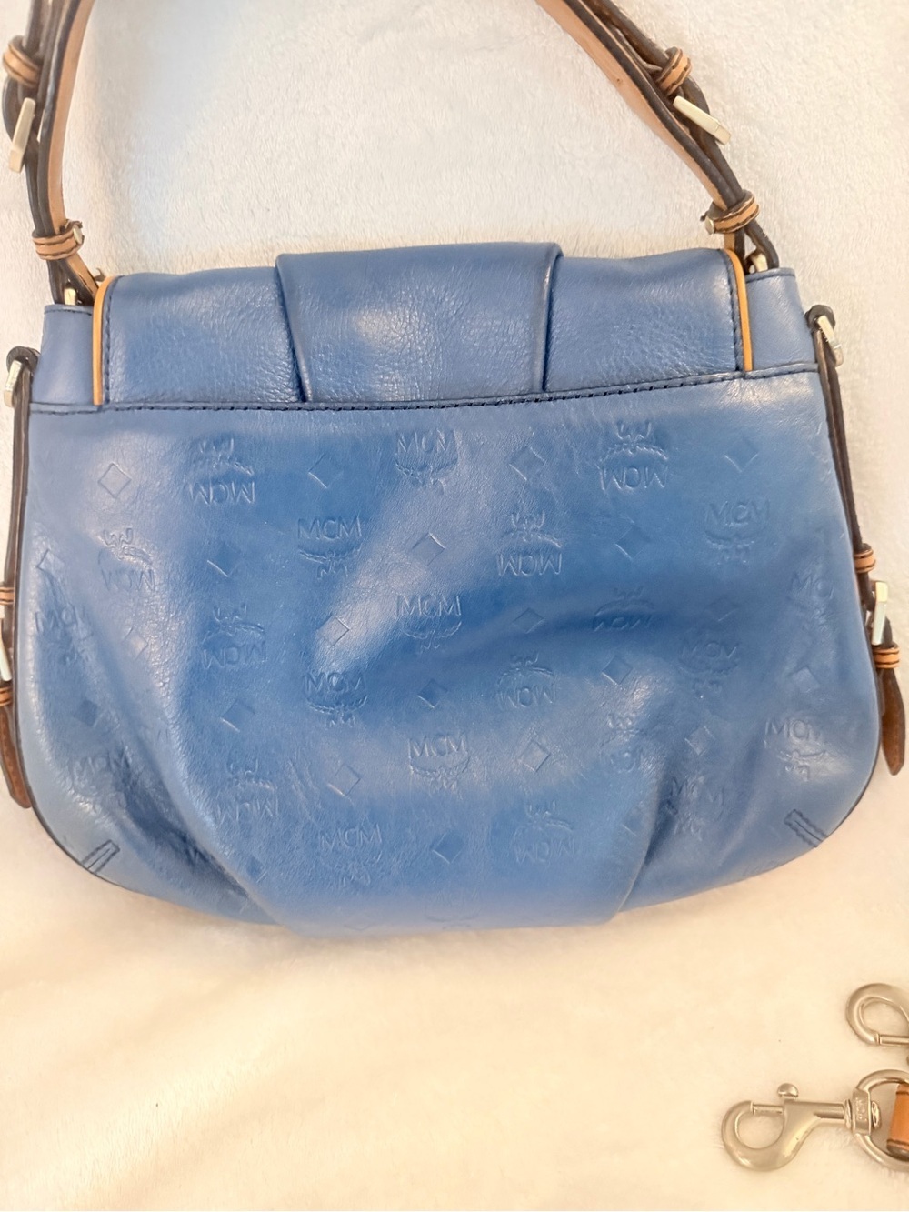MCM Blue Leather Shoulder Bag with Tan strap - Picture 9 of 11